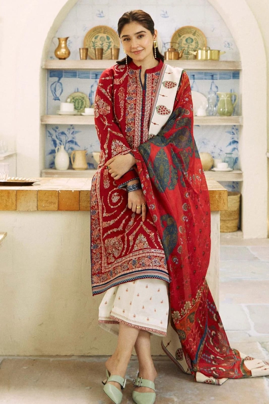 Zara Shah Jahan Embroidery 3PC Dhanak Suit