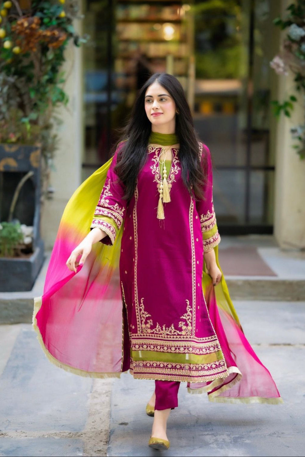 Omal Embroidery 3PC Lawn Suit